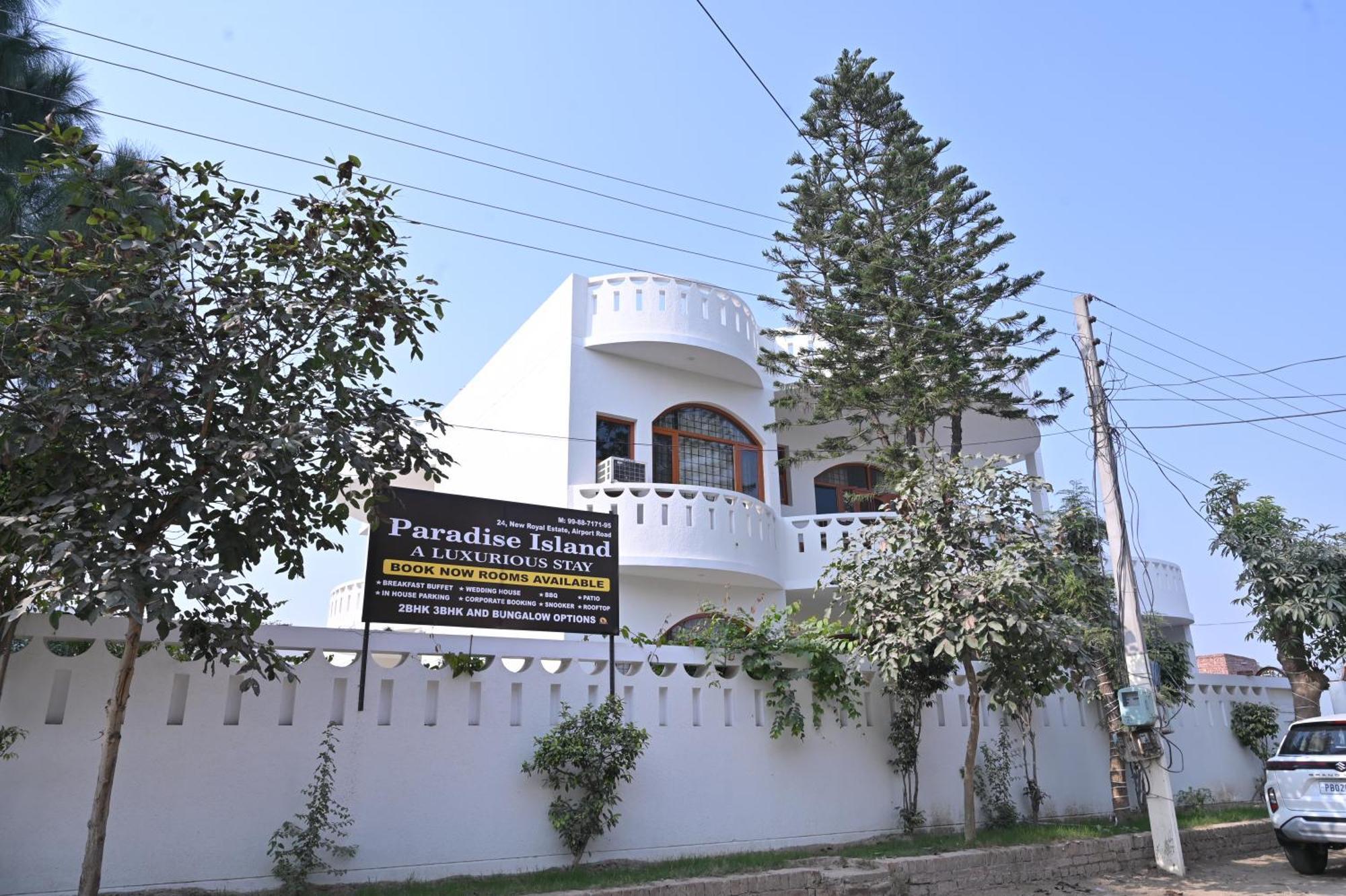 Paradise Island Amritsar Extérieur photo