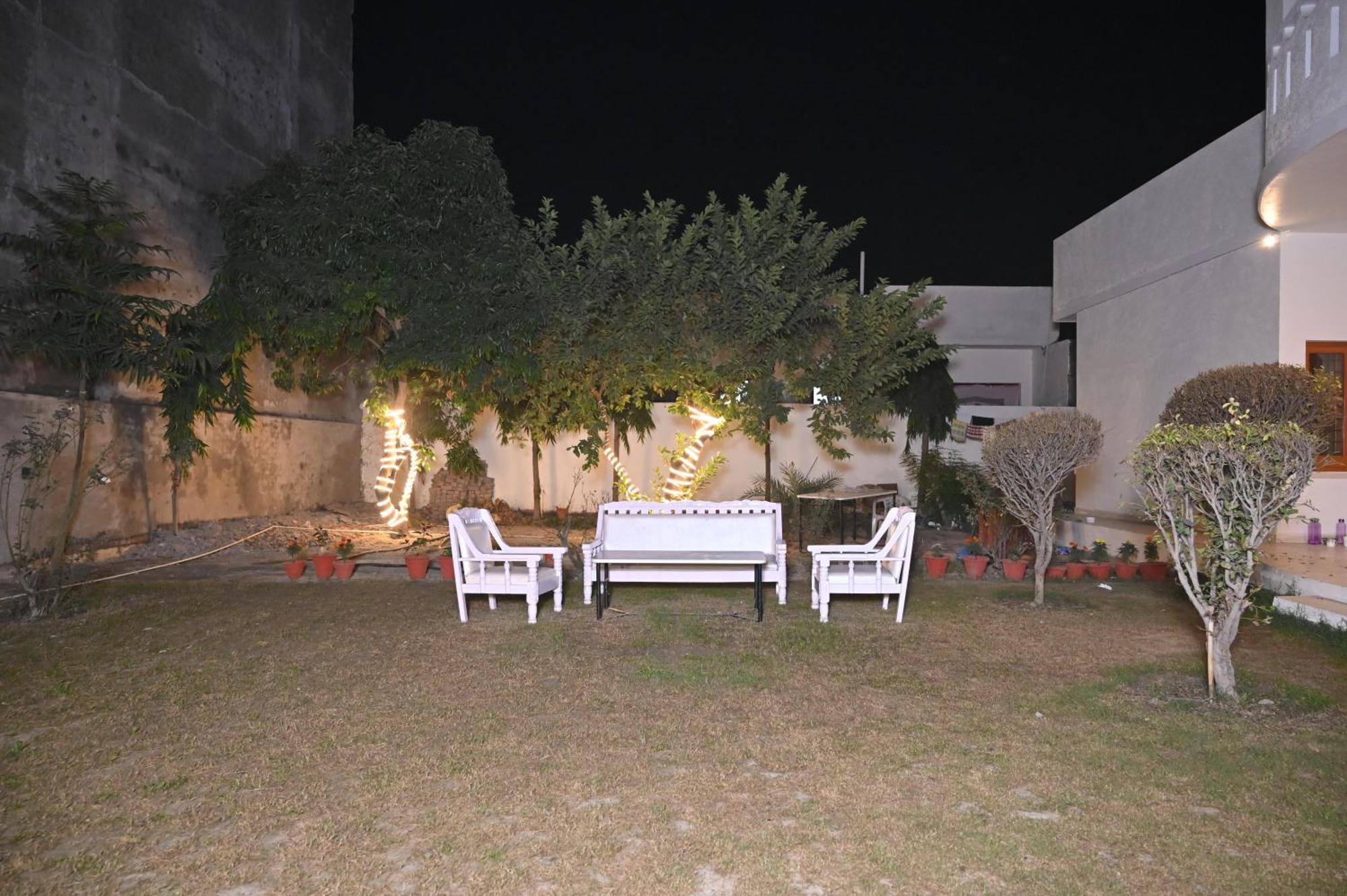 Paradise Island Amritsar Extérieur photo